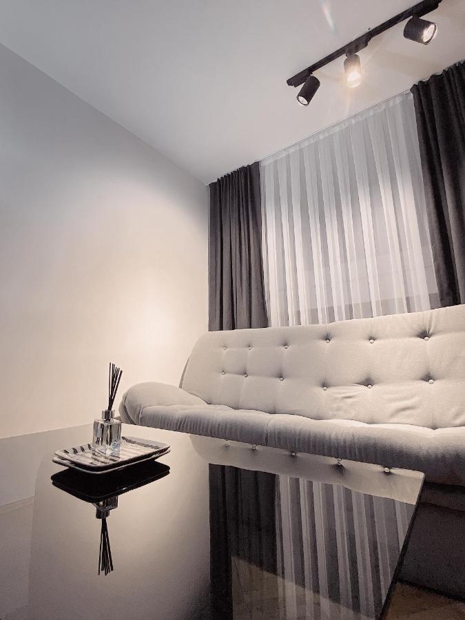 Diamond Apartment Prishtina 2 Prishtine Bagian luar foto