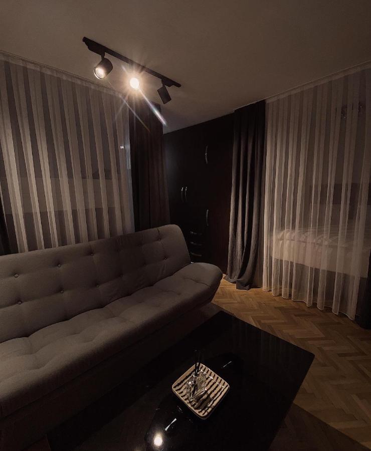 Diamond Apartment Prishtina 2 Prishtine Bagian luar foto
